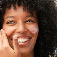 Superlight Sunscreen SPF 30 - Daily Shield